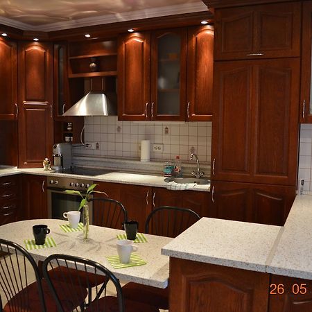 Berettyo Central Apartment Berettyóújfalu エクステリア 写真